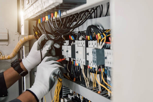Best Licensed Electrician  in Pleasantville, NY